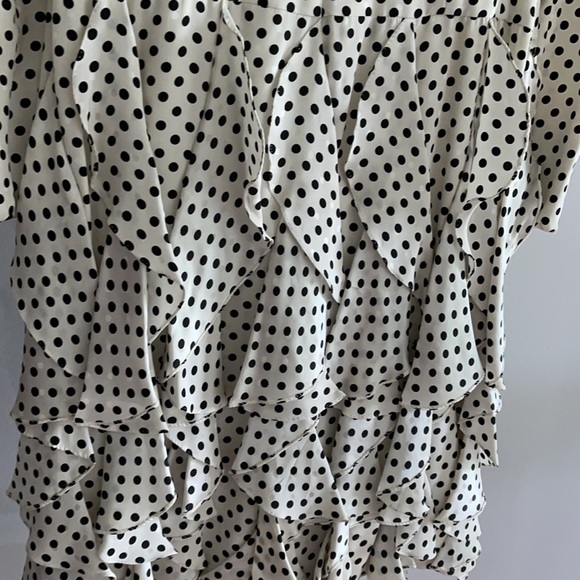 Carolina Herrera polka dot 100% silk dress - Picture 9 of 14